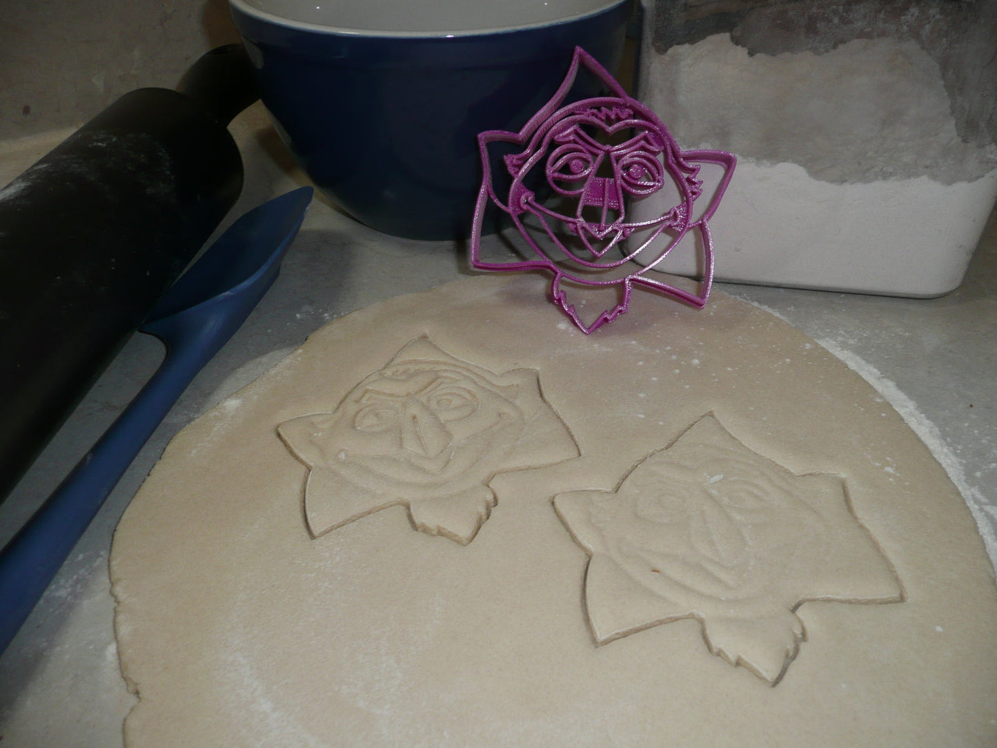 Count Von Count Face Sesame Street Muppet Cookie Cutter Made In USA PR2252