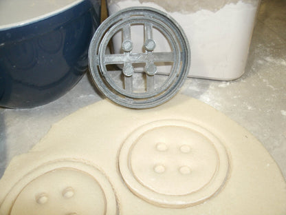 Button Fastener Clothing Sewing Cookie Cutter Made In USA PR638