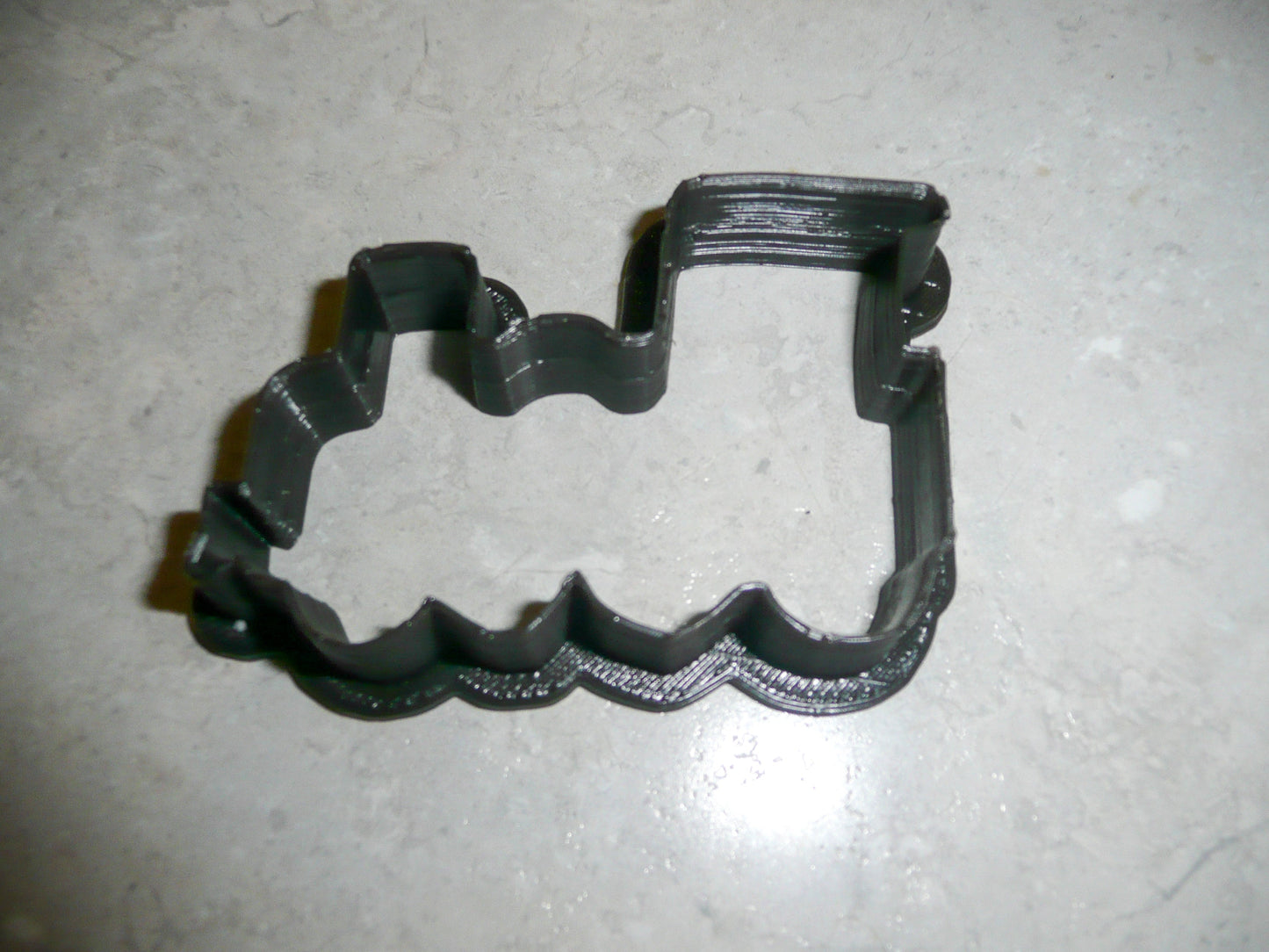 6x Train Engine Outline Fondant Cutter Cupcake Topper 1.75 IN USA FD277