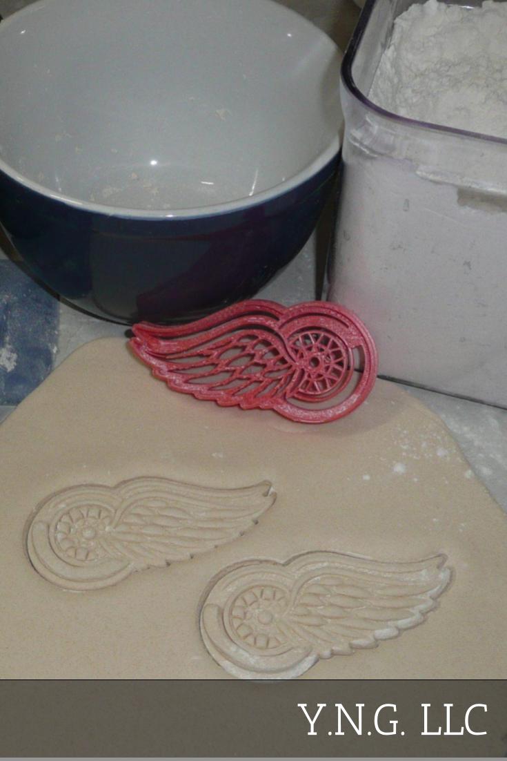Detroit Red Wings NHL Hockey Team Logo Sports Cookie Cutter Made In USA PR2637
