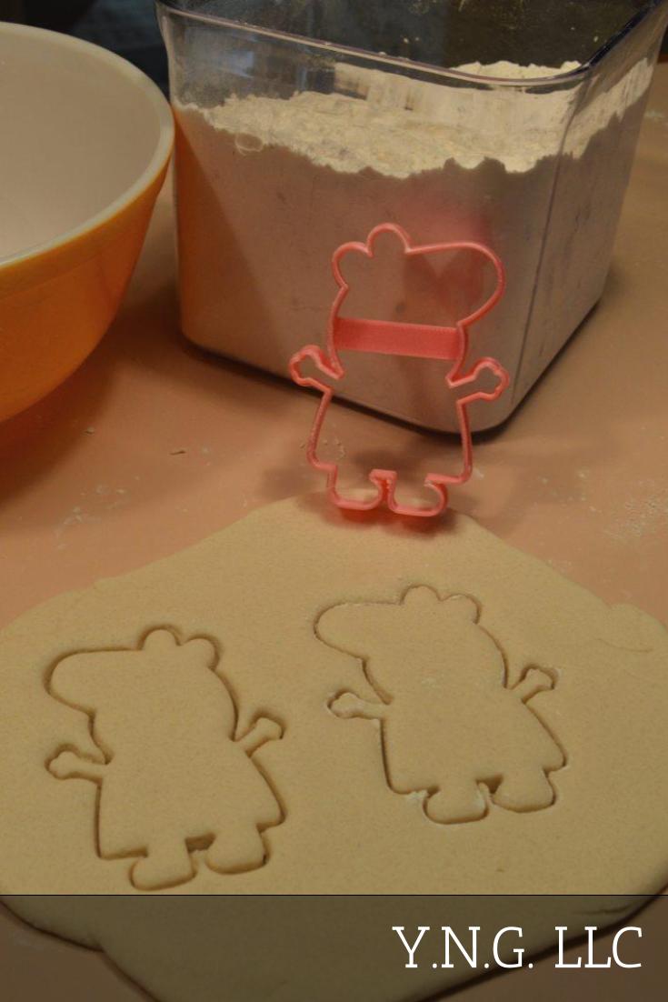 Peppa Pig Full Body Outline Cartoon Character Cookie Cutter Made In USA PR2631