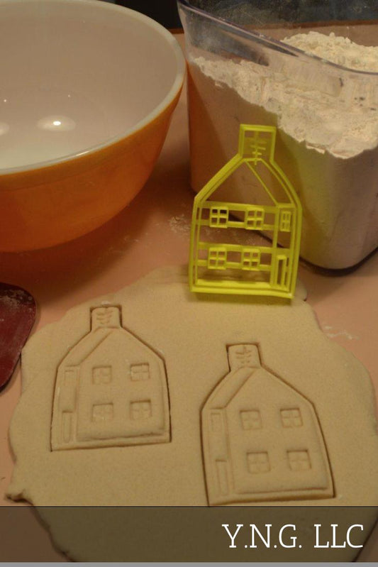 House from Peppa Pig Detailed Cartoon Home Cookie Cutter Made In USA PR2642