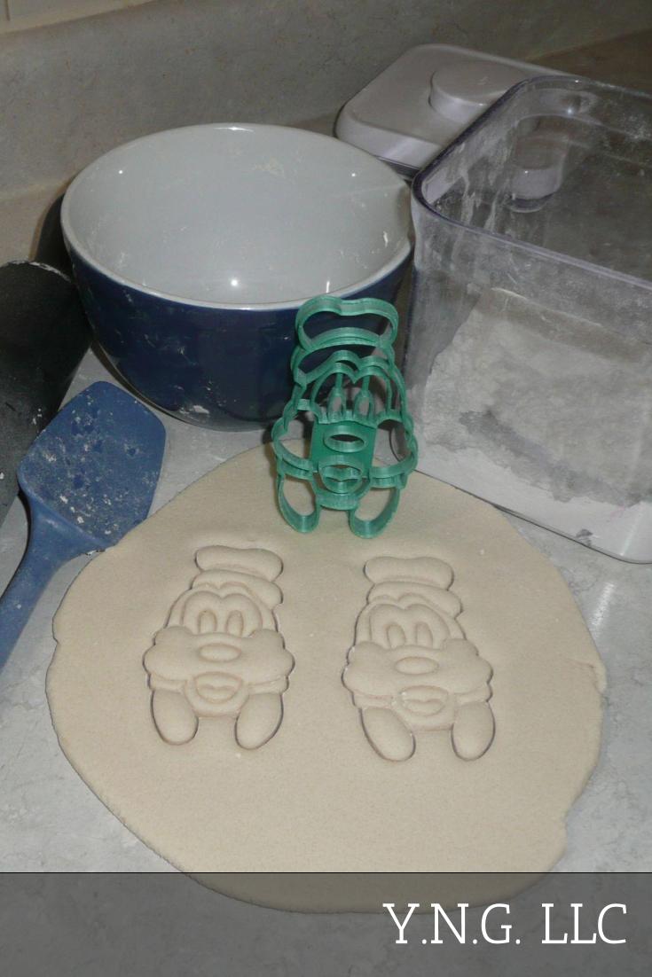 Goofy Face Mickey Mouse Cartoon Friend Cookie Cutter Made In USA PR2890