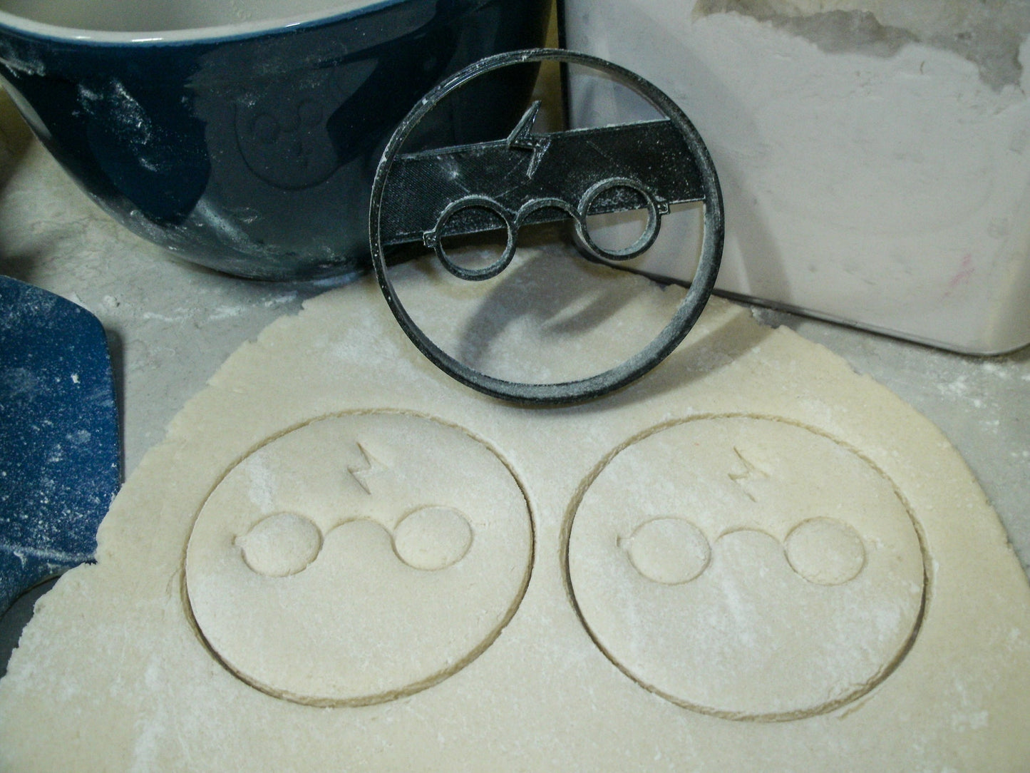 Harry Potter Lightning Bolt Book Movie Cookie Cutter Made In USA PR660