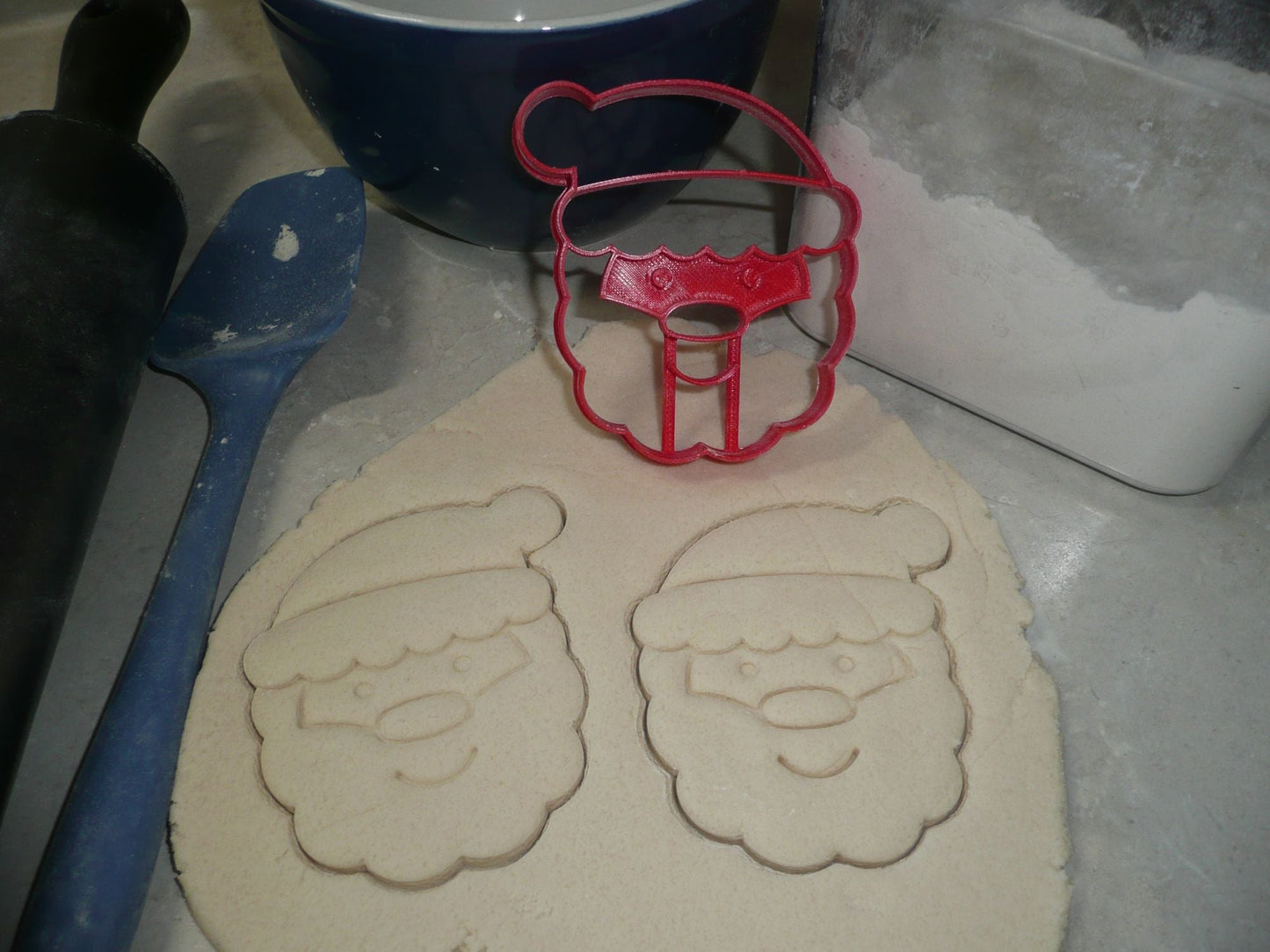 Santa Claus Face Detail Stencil And Cookie Cutter Set USA Made LSC3981