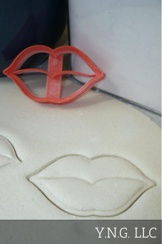 Lips Kiss Mouth Lipstick S.W.A.K. LOVE Cookie Cutter Made In USA PR815