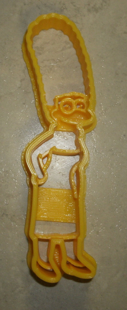 6x Marge Simpson Fondant Cutter Cupcake Topper 1.75 IN USA FD800