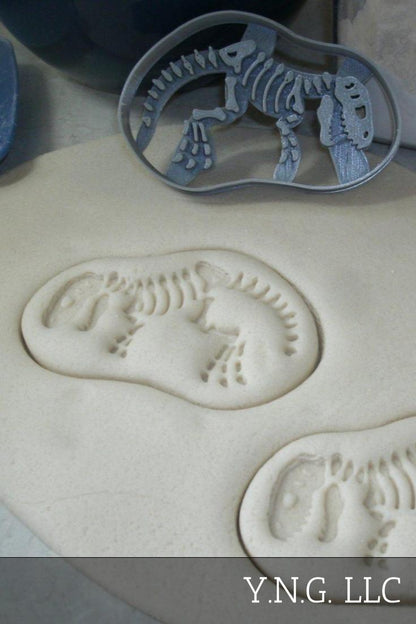 T Rex Detailed Fossil Skeleton Dinosaur Bones Cookie Cutter Made In USA PR2396