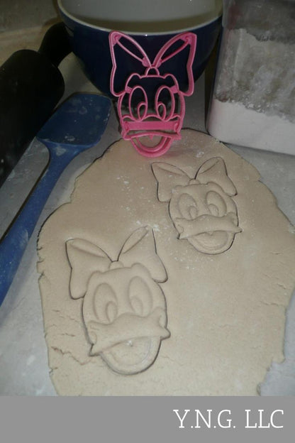 Daisy Duck Head Mickey Mouse Clubhouse Cookie Cutter Made In USA PR2914