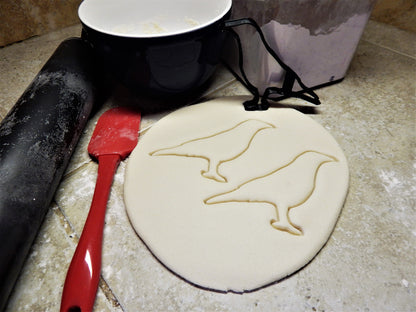 Raven Outline Black Bird Crow Halloween Cookie Cutter Made In USA PR2280