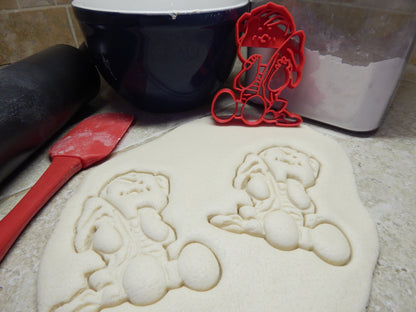 Linus Van Pelt Blanket Peanuts Charlie Brown Cookie Cutter Made In USA PR2269