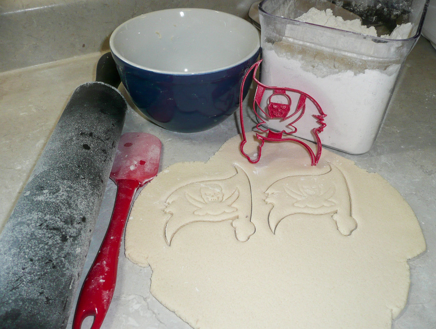 Tampa Bay Buccaneers NFL Football Logo Cookie Cutter Made In USA PR982