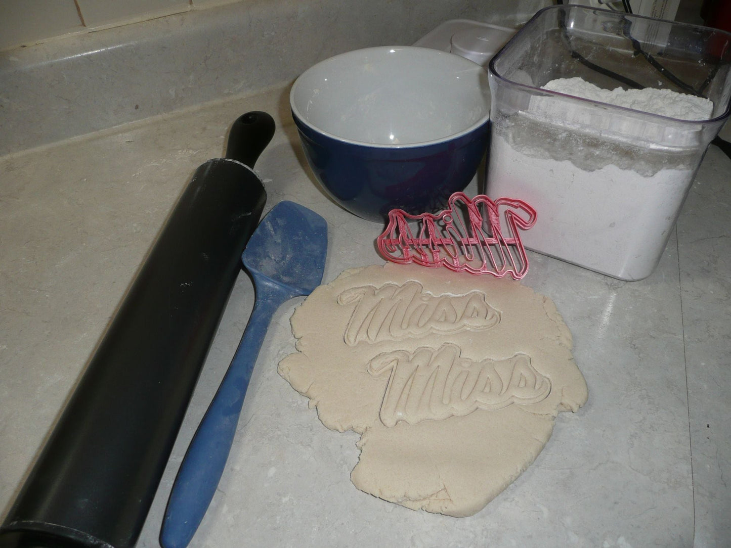 Ole Miss Word University of Mississippi Cookie Cutter Made In USA PR2679