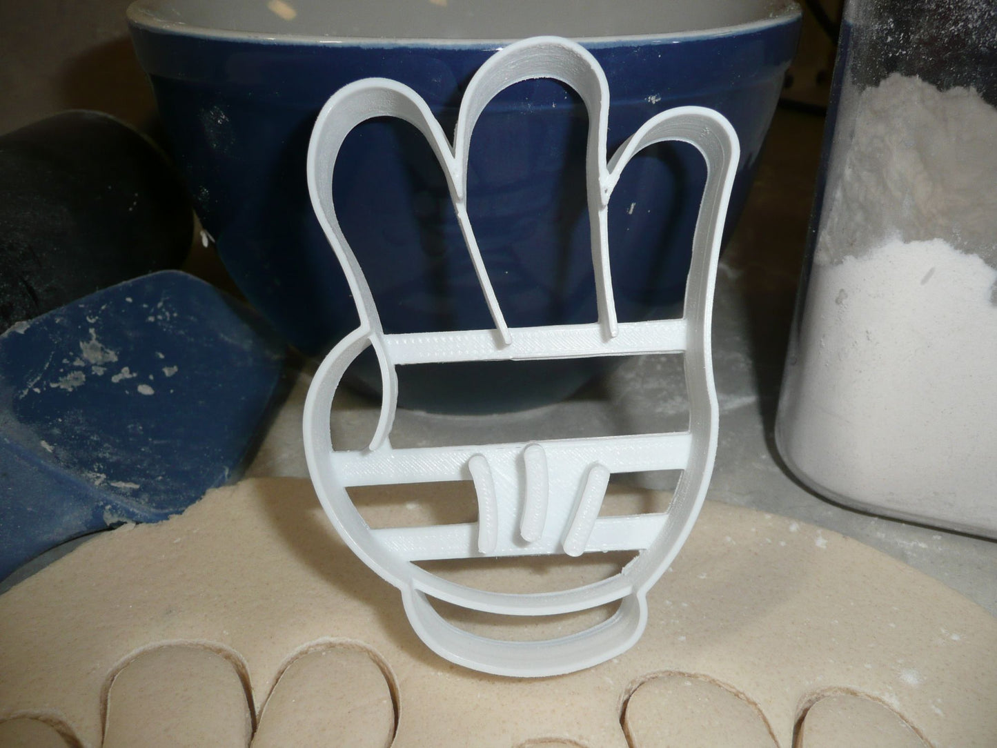 Mickey Mouse Glove Number 3 Third Birthday Cookie Cutter Made In USA PR2878