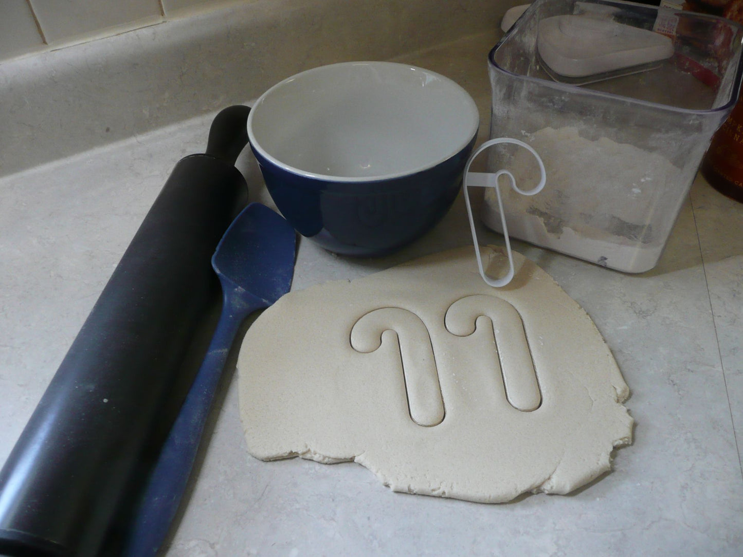 Candy Cane Shape Outline Christmas Holiday Cookie Cutter Made In USA PR2935