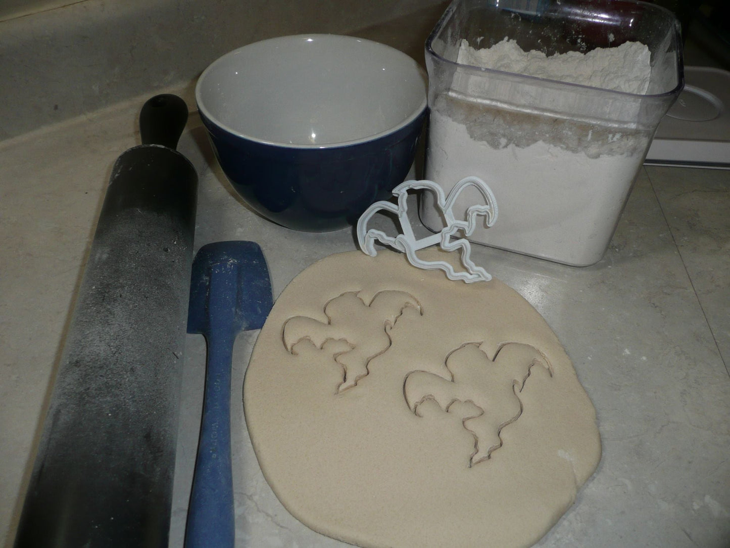 Flying Ghost Outline Spooky Haunted Halloween Cookie Cutter Made In USA PR2940