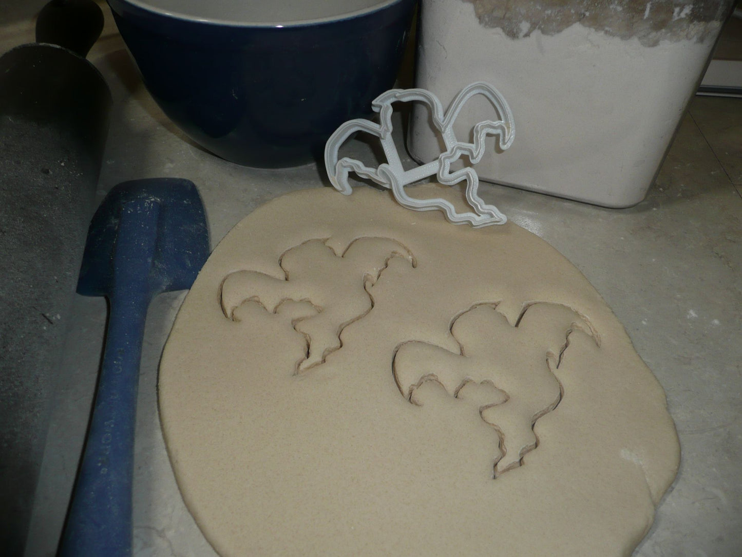 Flying Ghost Outline Spooky Haunted Halloween Cookie Cutter Made In USA PR2940