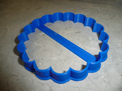 Round Plaque Frame Outline 16 Sixteen Scallops Cookie Cutter Made In USA PR2998