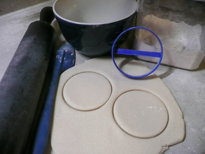 Round Circle Shape 3.5 Inch Diameter Cookie Cutter Made In USA PR3044