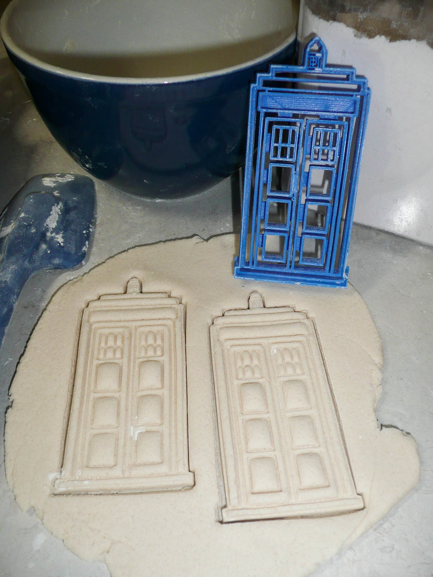 TARDIS Time Machine Spacecraft Dr Who Sci Fi TV Cookie Cutter Made In USA PR2278