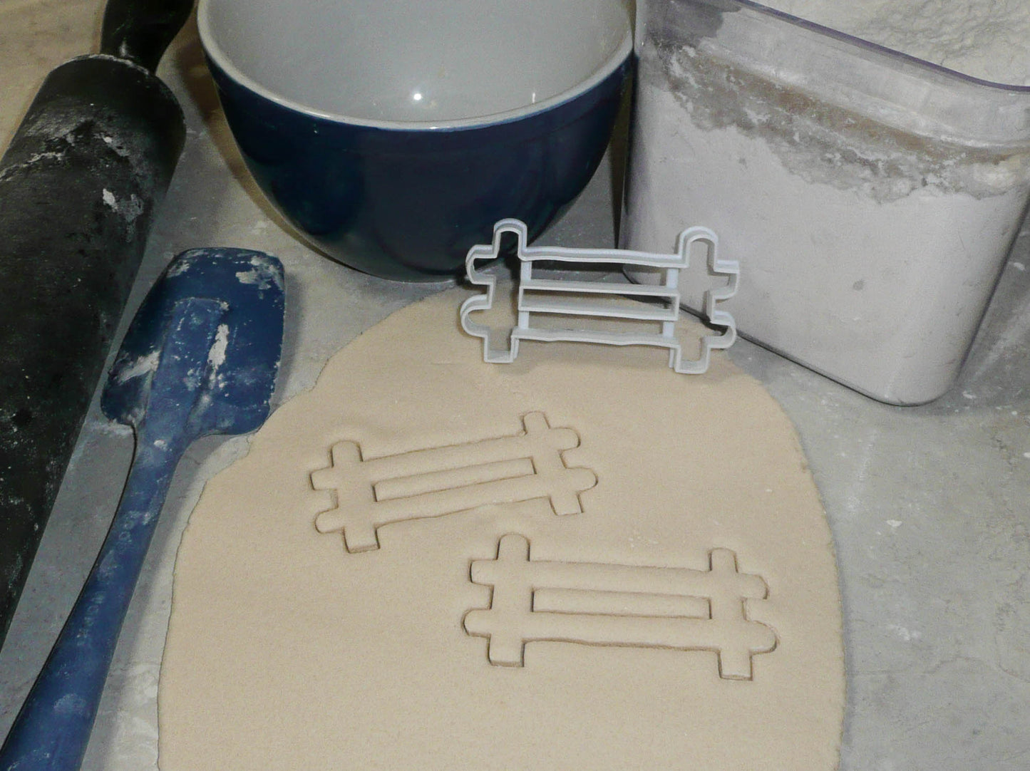 Fence Outline Fencing Wooden Picket Garden Yard Cookie Cutter Made In USA PR2974