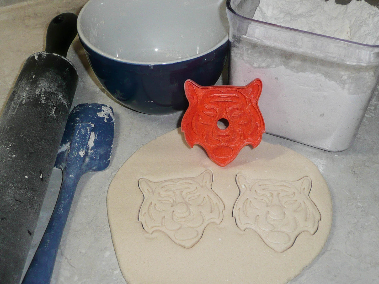 Tiger Face With Stripes Largest Feline Predator Cookie Cutter Made In USA PR2172