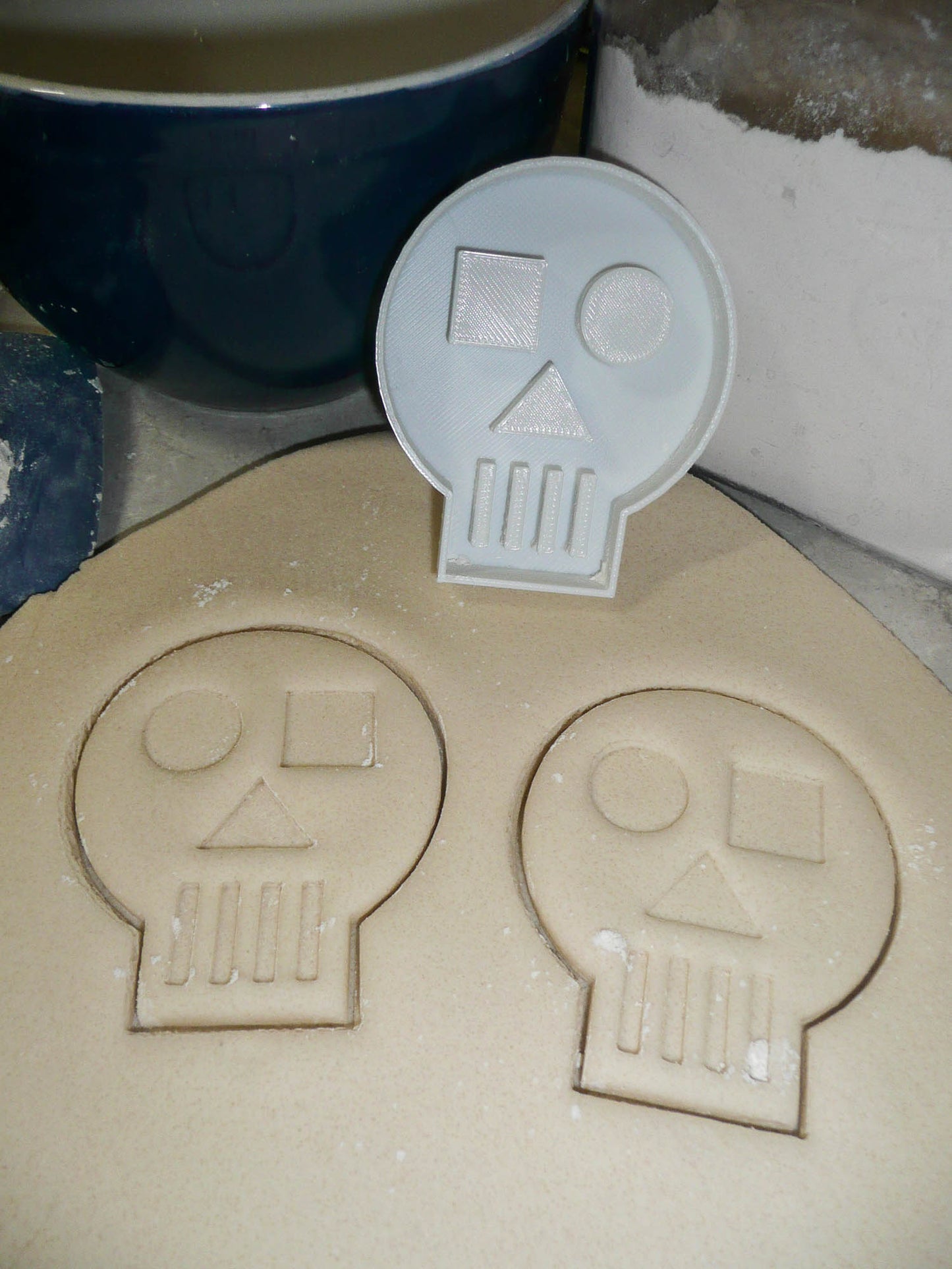 Skull Detailed Square And Round Eye Halloween Cookie Cutter Made In USA PR2140