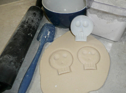 Skull With Round Eyes Halloween Day Of The Dead Cookie Cutter Made In USA PR2141