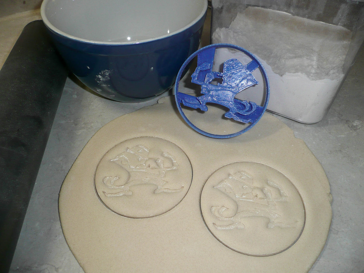 Notre Dame Fighting Irish Leprechaun Sports Cookie Cutter Made In USA PR3011