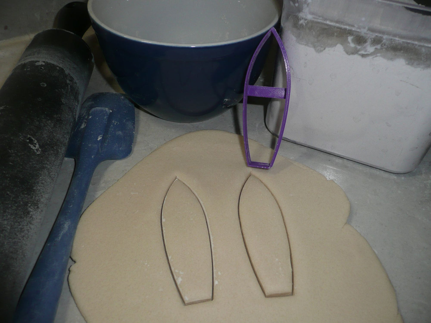 Surfboard Surf Board Surfing Riding Waves Cookie Cutter Made In USA PR2104