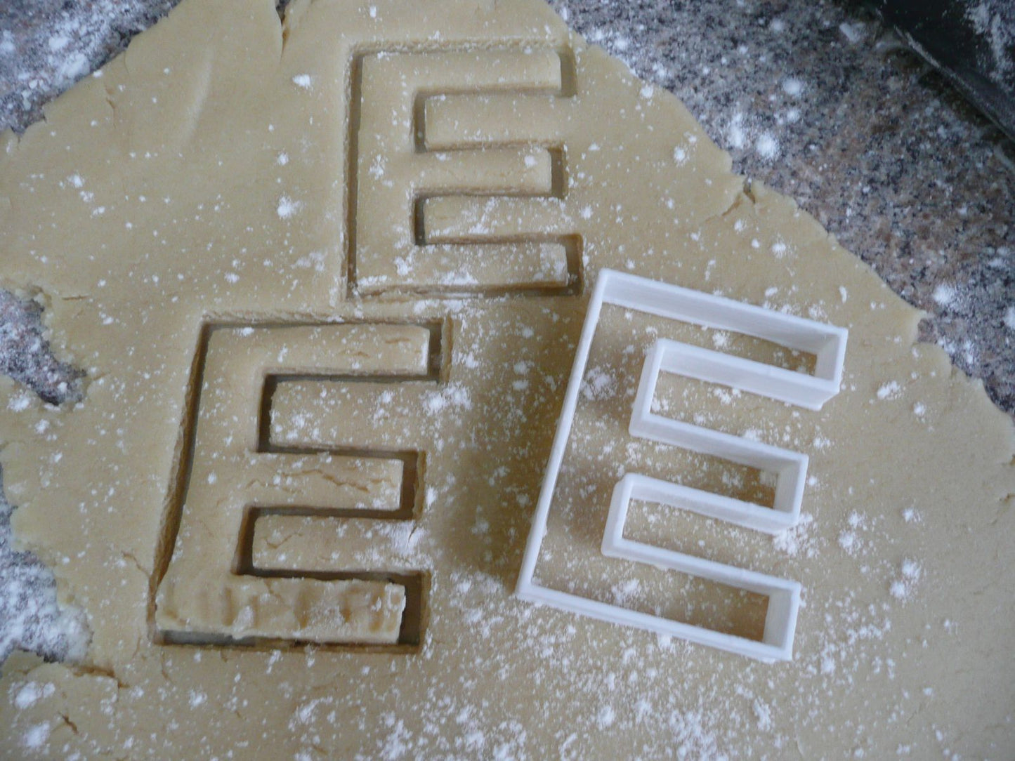 Letter E Initial Alphabet Letters Cookie Cutter Baking Tool USA PR107E