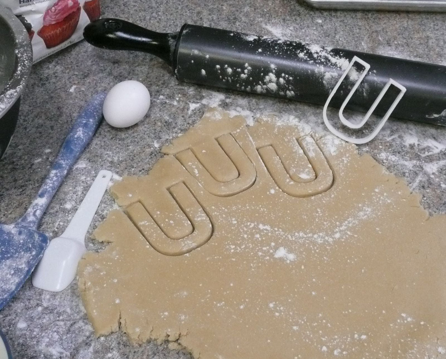 Letter U Initial Alphabet Letters Cookie Cutter Baking Tool USA PR107U