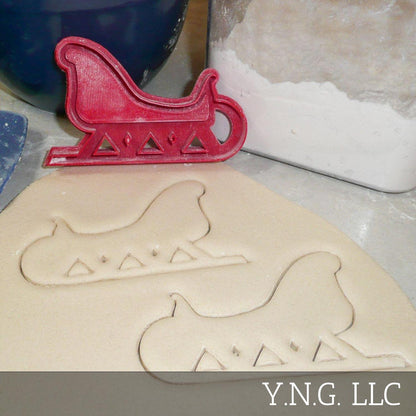 Santa Sleigh Christmas Holiday Winter Snow Ride Cookie Cutter USA PR180