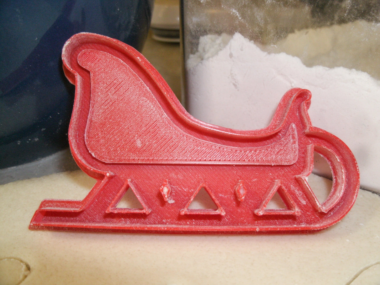 Santa Sleigh Christmas Holiday Winter Snow Ride Cookie Cutter USA PR180