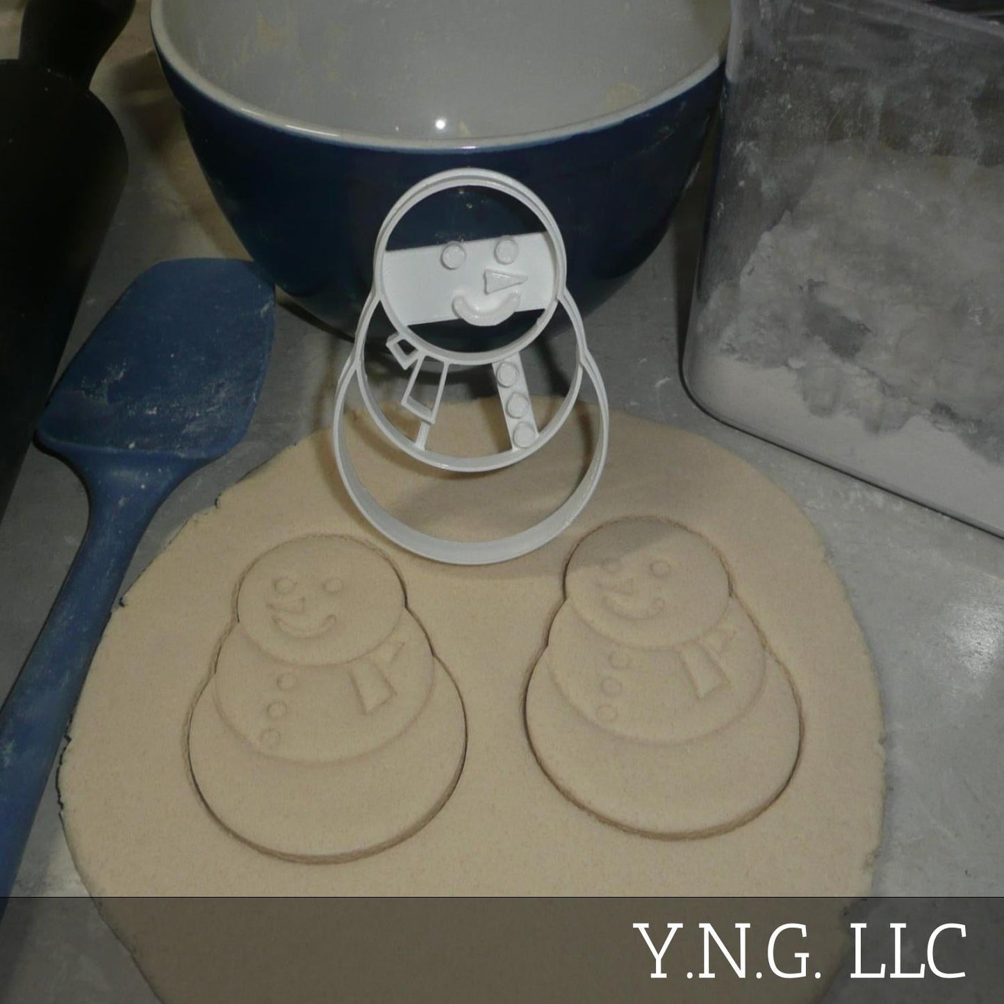 Snowman Detailed Winter Wonderland Cookie Cutter Made In USA PR2181