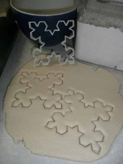 Snowflake Outline Koch Shape Winter Season Cookie Cutter Made In USA PR2202