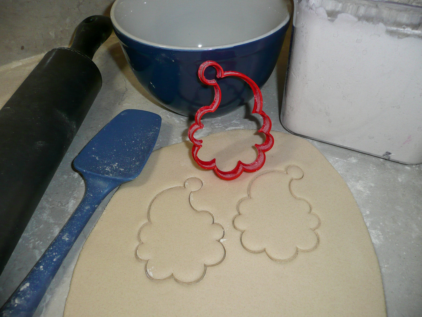 Santa Claus With Hat Outline Christmas Cookie Cutter Made In USA PR2204