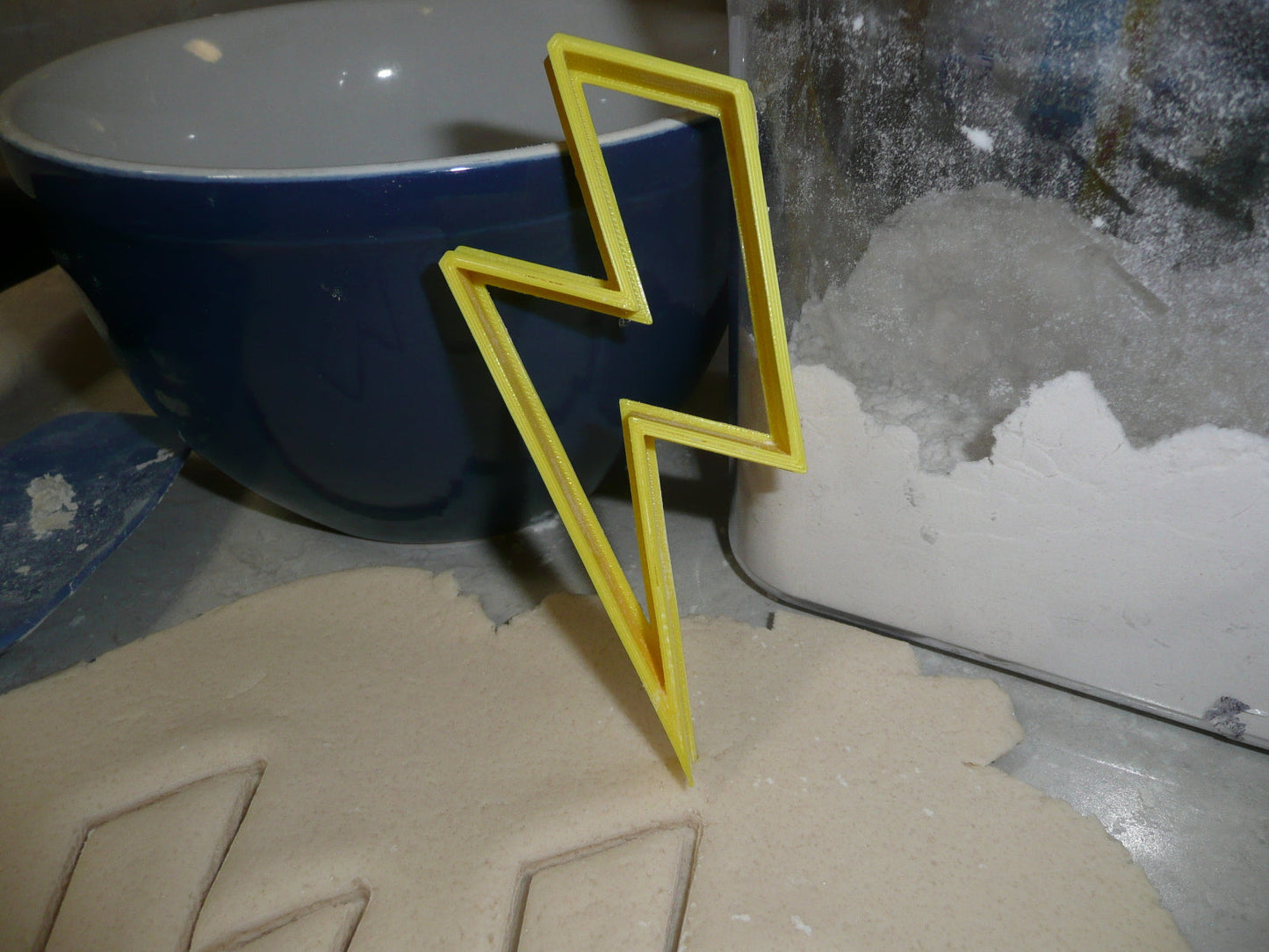 Lightning Bolt Thunder Strike Thunderbolt Cookie Cutter Made In USA PR2424