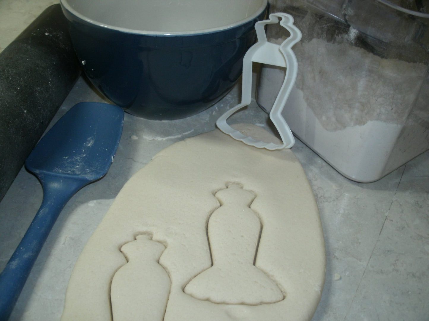 Mermaid Style Trumpet Wedding Dress Bridal Gown Cookie Cutter Made In USA PR2519