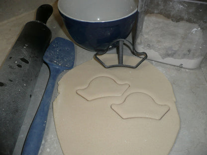 Pirate Hat Outline Ship Captain Headgear Cookie Cutter Made In USA PR2926