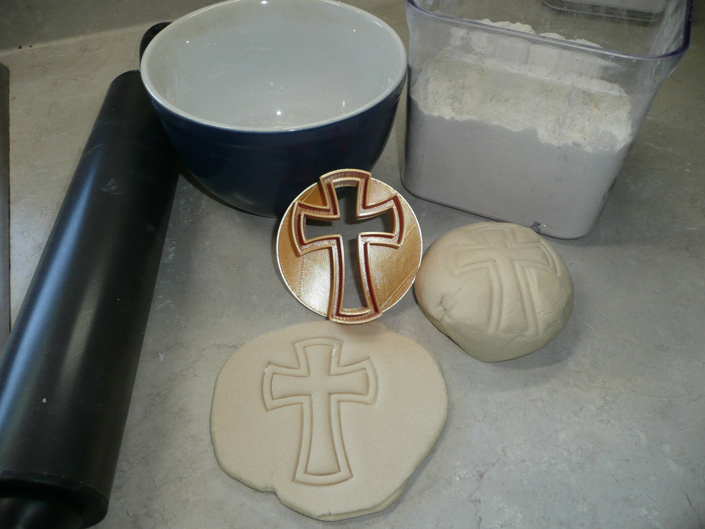 Cross Design Concha Cutter Mexican Sweet Bread Stamp Made In USA PR4975