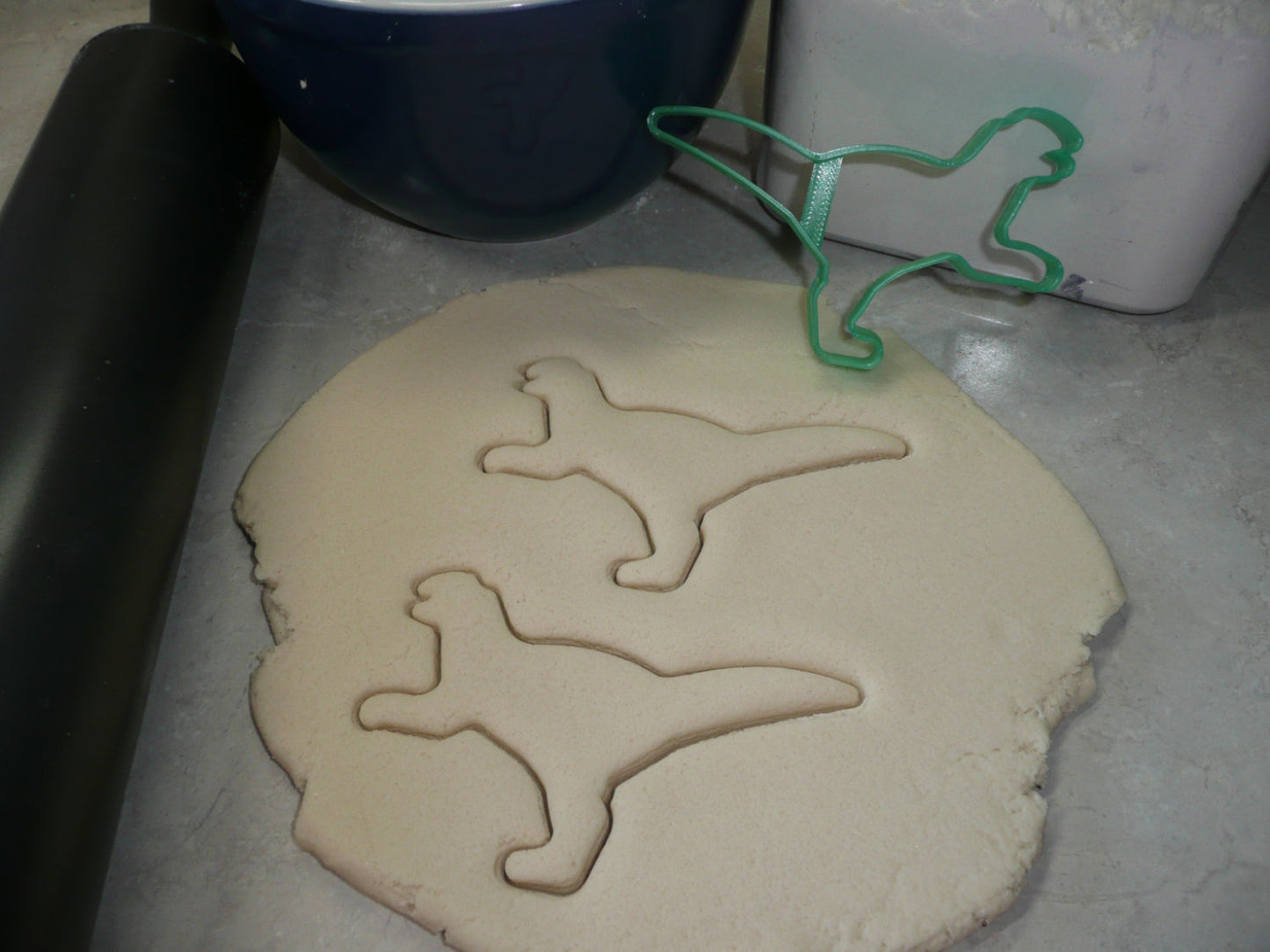 Velociraptor Outline Small Fast Dinosaur Cookie Cutter Made In USA PR5008