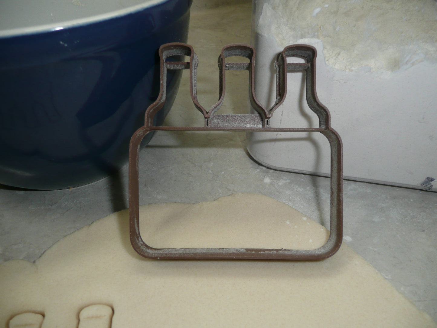 Vintage Style 6 Pack Soda Pop Bottles Cookie Cutter Made In USA PR5024