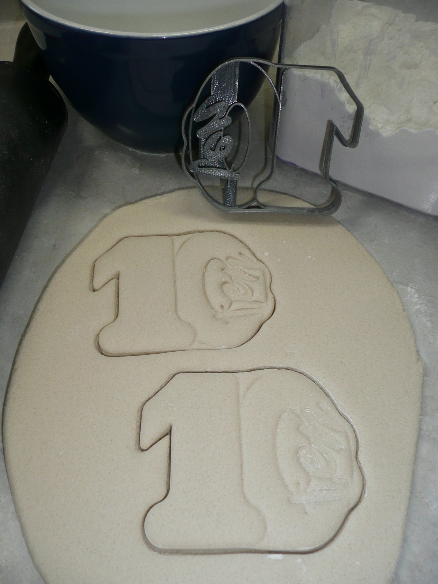 Number 10 With Word On Side Detailed Cookie Cutter Made In USA PR5050