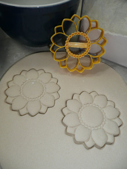 Sunflower Medium Size Detailed Flower Cookie Cutter Made in USA PR5059