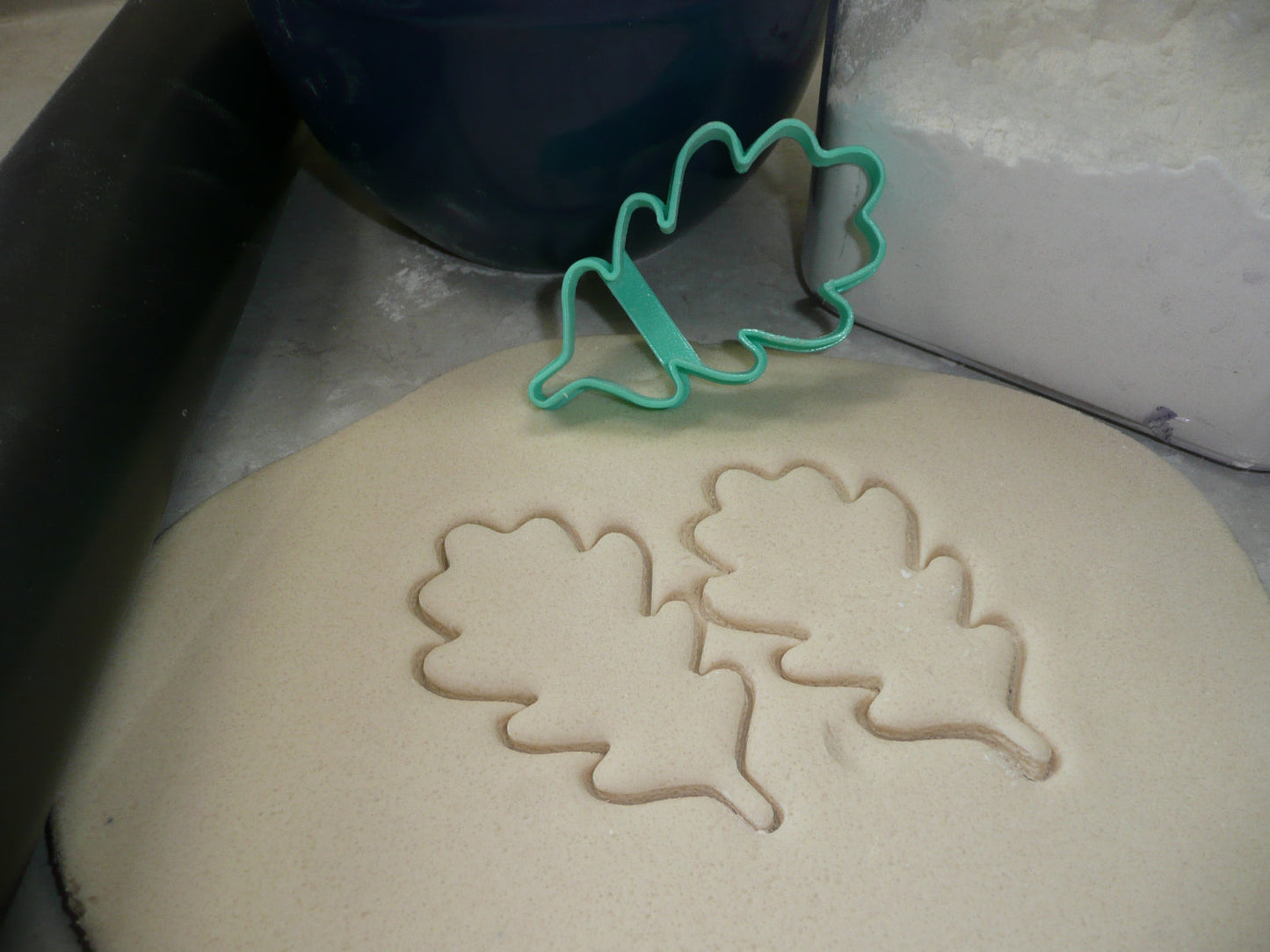 Oak Leaf Outline Fall Leaves Cookie Cutter Made In USA PR5086