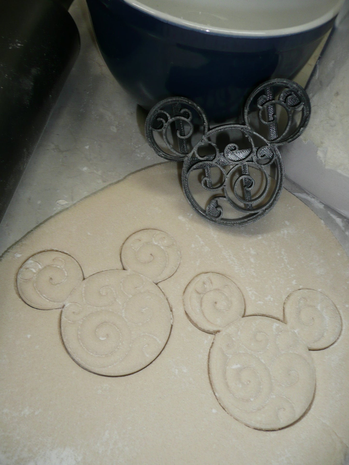 Mickey Head Swirl Design Christmas Cookie Cutter Made In USA PR5114