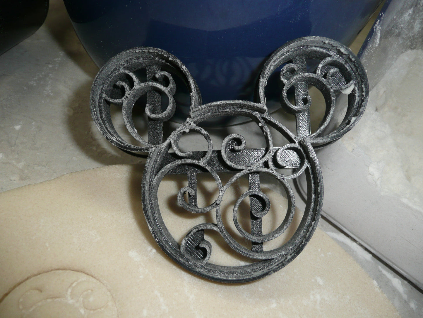 Mickey Head Swirl Design Christmas Cookie Cutter Made In USA PR5114