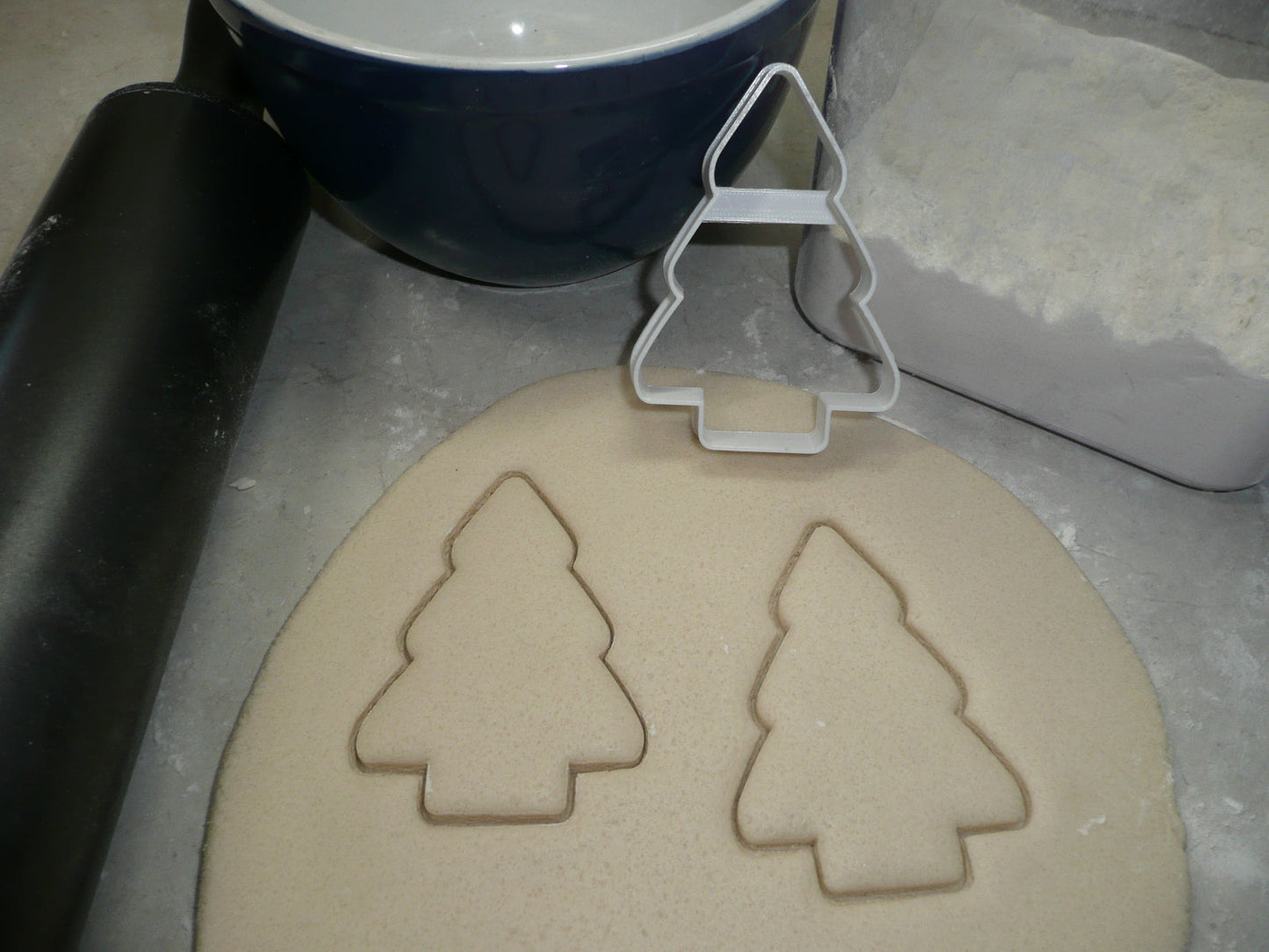 Christmas Tree Snack Cake Shape Outline Cookie Cutter Made In USA PR5116