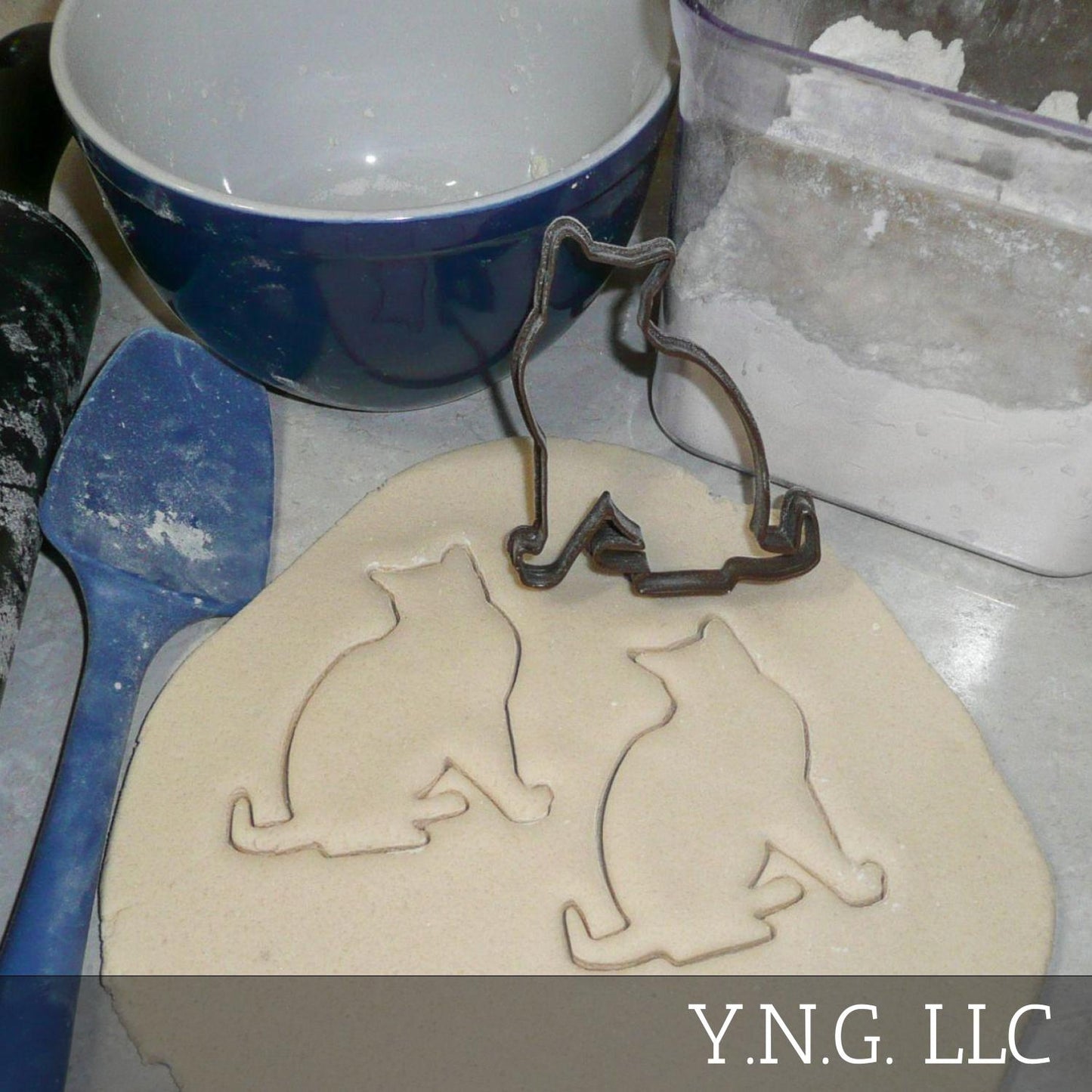 Cat Kitty Feline Sitting Pet Animal Cookie Cutter Made In USA PR525